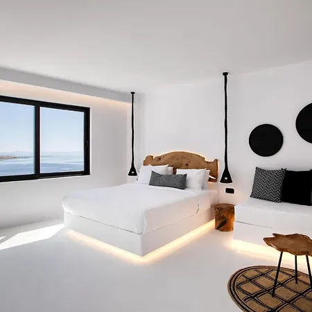 Dazzling Mykonos Lvellie 6 Bedrooms Unique Aegean Sea Views Private Infinity Pool Two Private Jacuzzis Psarou פסארו
