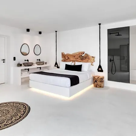Dazzling Mykonos Villa Villa Lvellie 6 Bedrooms Unique Aegean Sea Views Private Infinity Pool Two Private Jacuzzis Psarou Beach Villa Psarou (Mykonos)